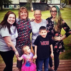 Meet your Posher, Tessa